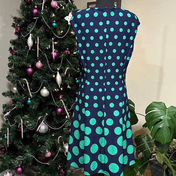 *LONDON TIMES* Blue x Green Polka Dot Sleeveless Dress Size 12 - Picture 6 of 9